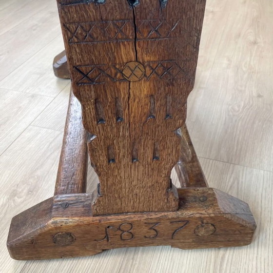 Eiken bijzettafel – massief hout, vol karakter (photo 3 of 6)