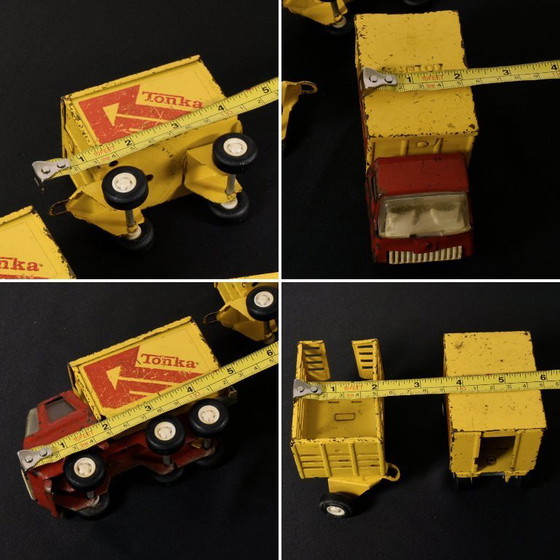Image 1 of Camion per le consegne in metallo Tonka degli anni '70 con rimorchio e rimorchio agricolo extra