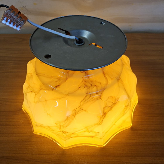 Image 1 of Plafonnier Art Déco ancien en verre marbré (jaune/orange)