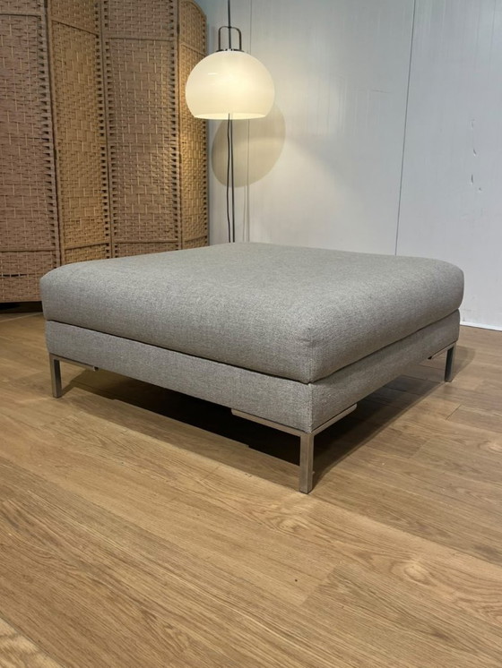 Nieuwstaat Design On Stock Aikon Hocker + Garantie – Hockers en poefs, Other (photo 3 of 5)