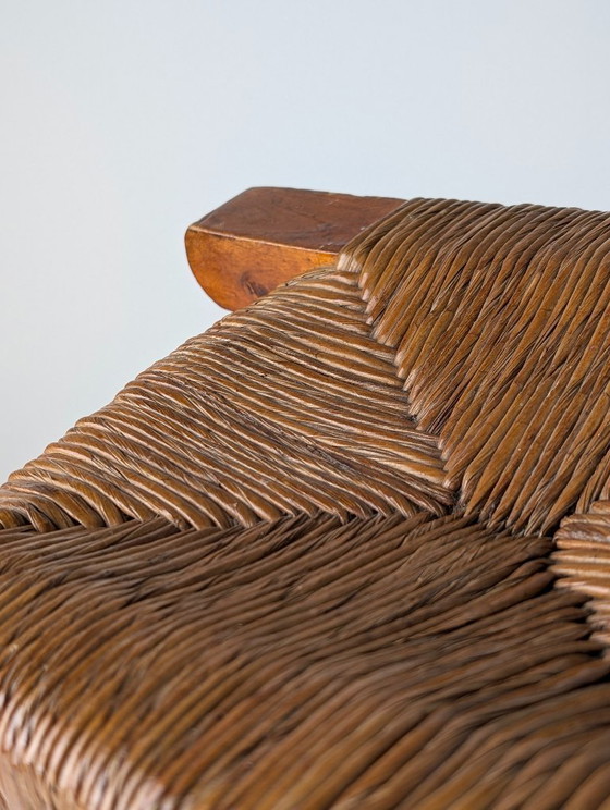 Image 1 of Taburete rústico de madera y junco "Tajo", España, década de 1940.