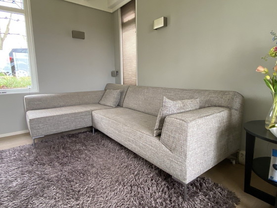 Image 1 of Canapé Bloq 2,5 places et fauteuil long, comprenant deux coussins carrés, coloris gris clair chiné