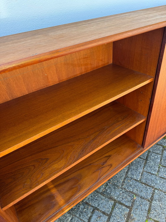 Credenza alta in teak MCM – Credenze alte, Metal, Wood (photo 8 of 8)