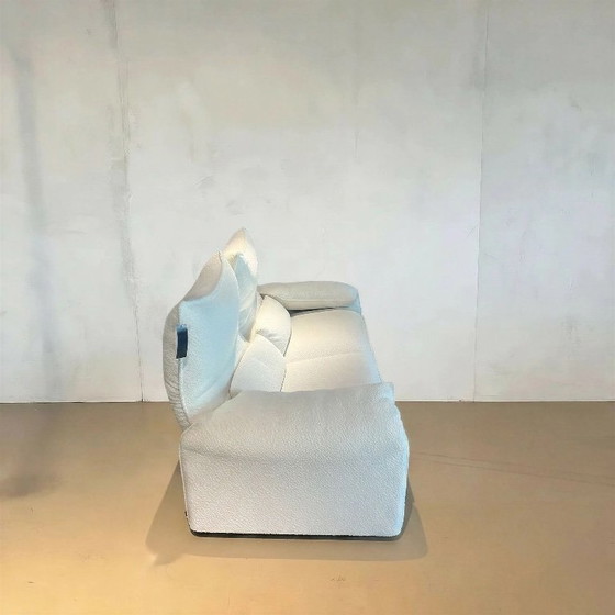 Image 1 of Cassina Maralunga