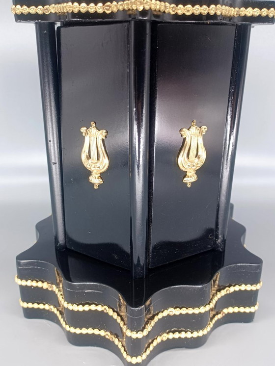 Image 1 of cave ou manège à cigares en forme de kiosque d'époque Napoléon III XIXème