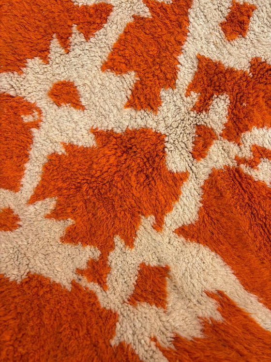 Image 1 of Verbrand oranje Marokkaans Mrirt tapijt 210x320 cm – Handgemaakt luxe wollen tapijt