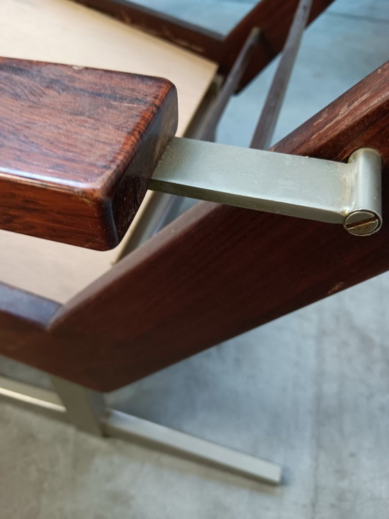 Image 1 of Rob Parry Sillón Lotus