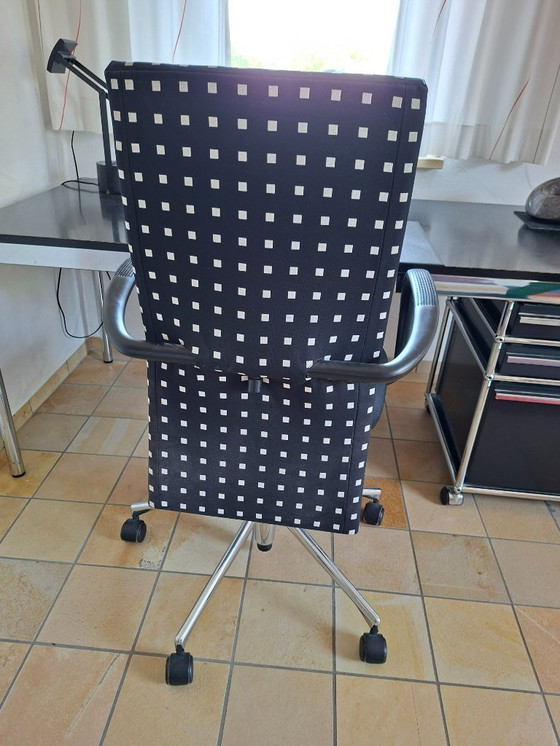 Image 1 of USM Haller desk including Vitra executive chair