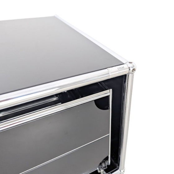 Image 1 of Commode, meuble à tiroirs et buffet USM Haller d'origine