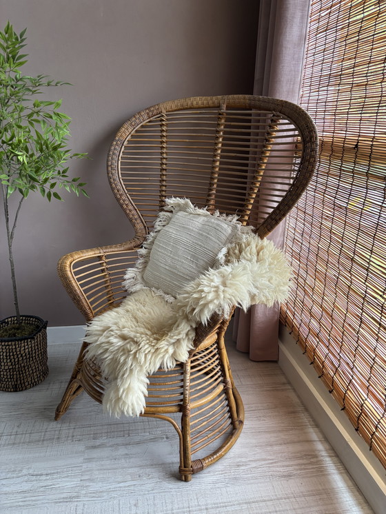 Image 1 of XL rattan peacock chair vintage