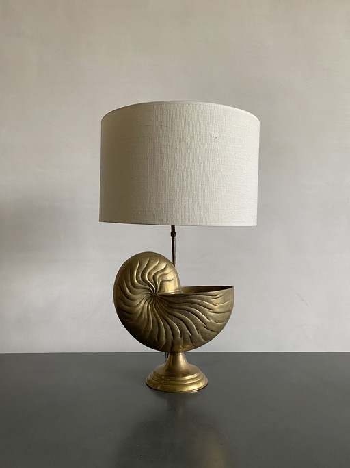 Lampe de table à coquille en laiton, France, années 1960