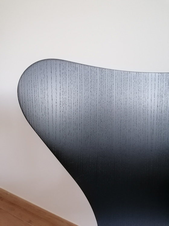 Image 1 of Nuevas sillas mariposa Fritz Hansen Serie 7 Arne Jacobsen