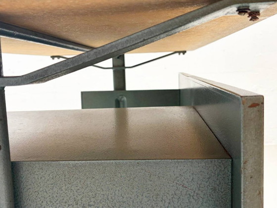 Image 1 of Taller industrial y escritorio, décadas de 1950-1960.