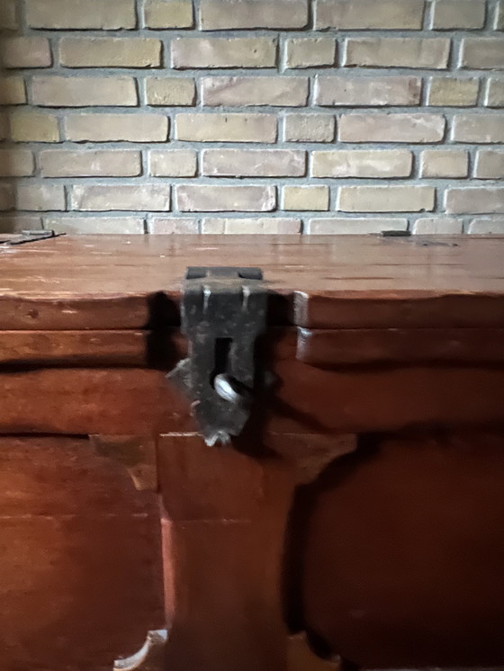 Image 1 of coffre ancien vintage