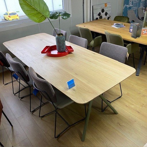 Tafelgesprek – Bert Plantagie, eettafels
