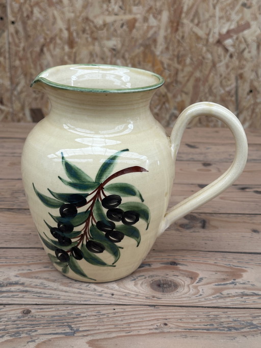 Pichet années 50 en Céramique vernissée Vallauris décor Olives Noires