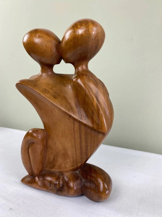 Coppia di sculture abbracciate – Wood, Abstract (photo 2 of 9)