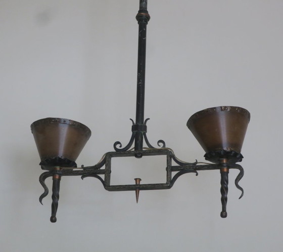 Image 1 of Brutalistischer, zweiarmiger Kronleuchter aus Schmiedeeisen und Kupfer, 1960er Jahre