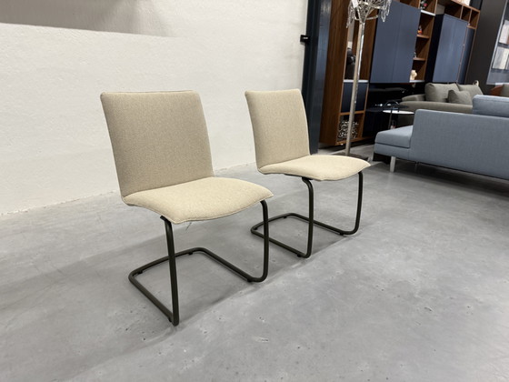 Image 1 of 2 Leolux Freyr Dining Chairs Alto fabric