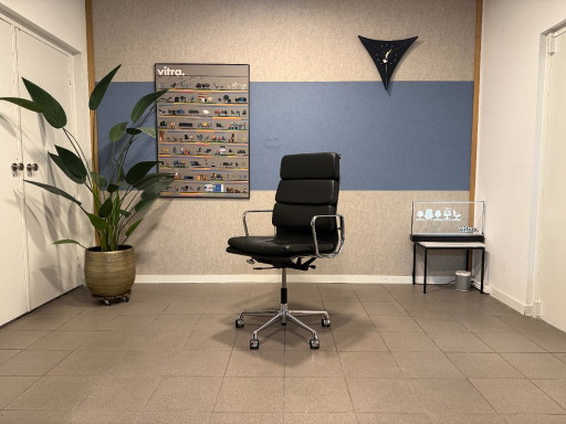 Vitra | Eames | EA219 | Black Leather & Chrome | 1 Piece – bureaustoelen, Aluminium