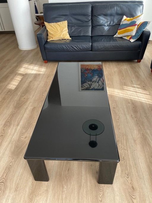 Mesa de centro Ming lacada en negro