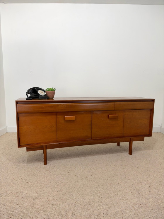 Credenza in teak White & Newton – Modello Byfolder – Anni '60 – Credenze, Legno (photo 2 of 13)