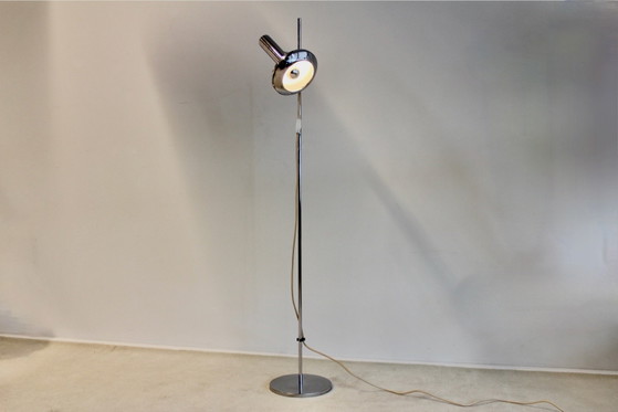 Lampadaire DGBM en métal chromé, Chrome (photo 4 sur 8)