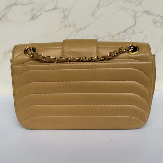 Chanel medium vintage quilted horizontal stitch lambskin flapbag – Other bags (photo 5 of 23)