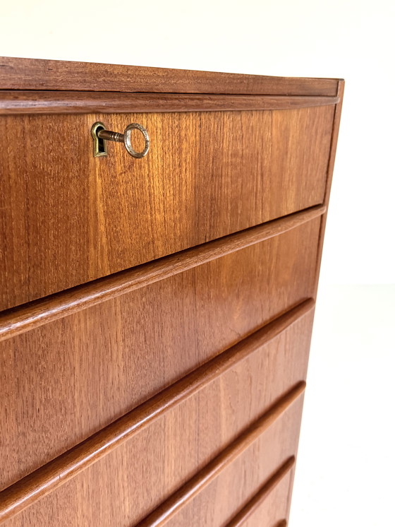 Image 1 of Cassettiera danese vintage in teak anni '60