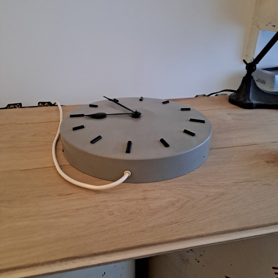 Image 1 of Vintage electric wall clock Hala Zeist 27cm