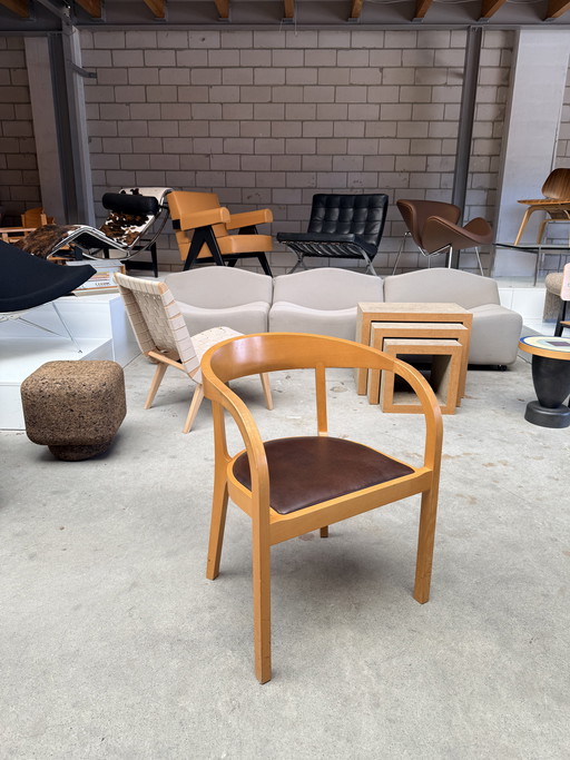 Sillón Getama de Takashi Okamura y Erik Marquardsen