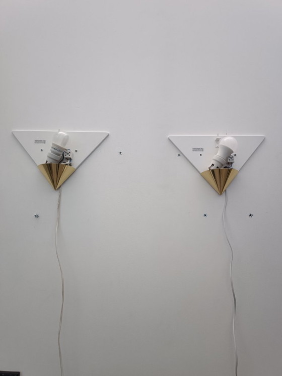 Image 1 of Een paar grote wandlampen model 3671 van Glashütte Limburg, jaren 70.