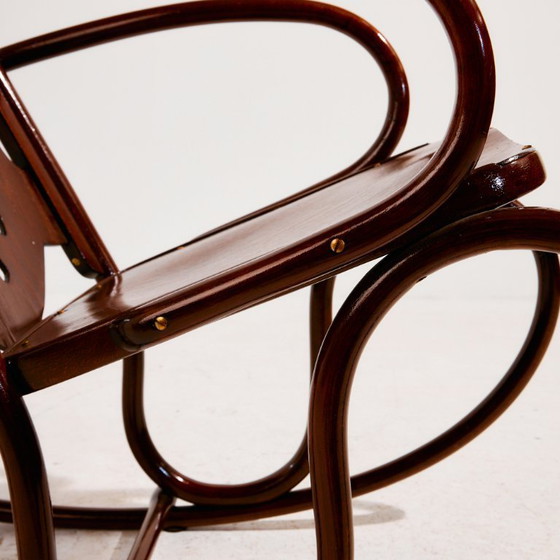 Image 1 of MK8961 Sedia a dondolo in faggio restaurata di Gustav Siegel per Jacob & Josef Kohn