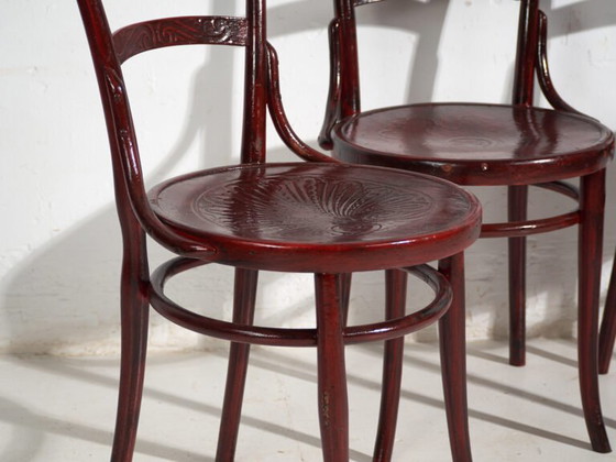 Antique set of 4 bentwood Thonet chairs – Central Europe, circa 1900 – Dining chairs, Metal (photo 18 of 40)