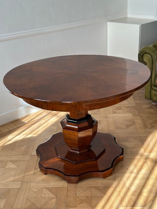 Table Biedermeier