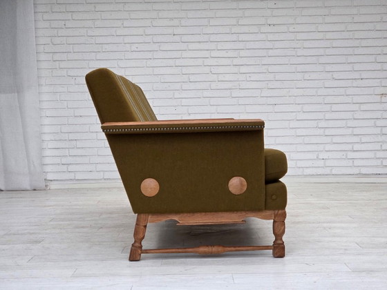 Image 1 of Dänisches 3-Sitzer-Sofa aus den 1970er Jahren, Möbelwolle, massives Eichenholz.