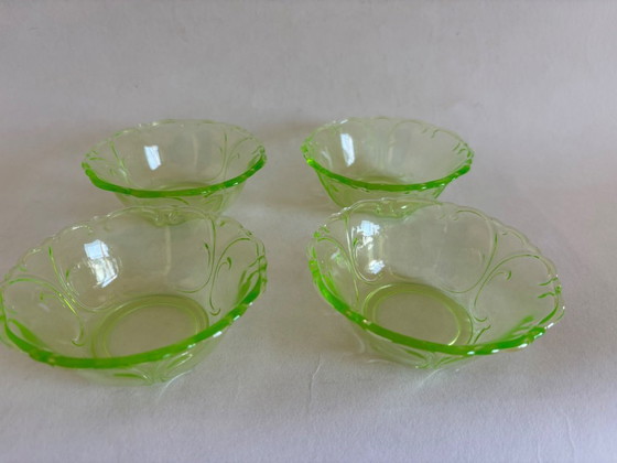 Image 1 of Service à dessert Art Déco en verre d'uranium Stölzle Söhne