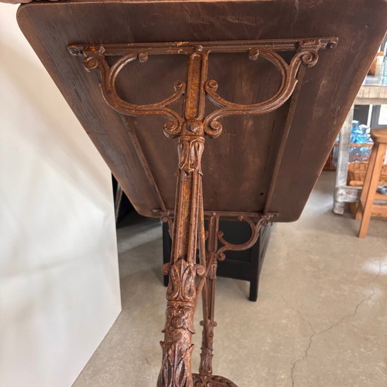 Image 1 of Bistro Tale en roble