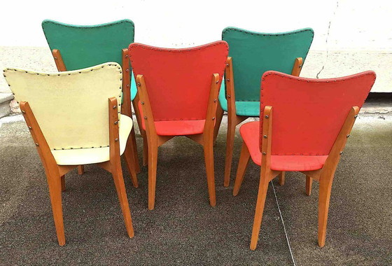 Image 1 of Set van 5 stoelen + 1 gratis. Jaren 60.