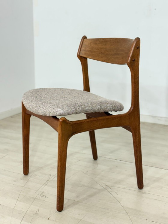 Image 1 of 4x Chaises de salle à manger en teck par Erik Buch pour OD Møbler, Modèle 49 Vintage