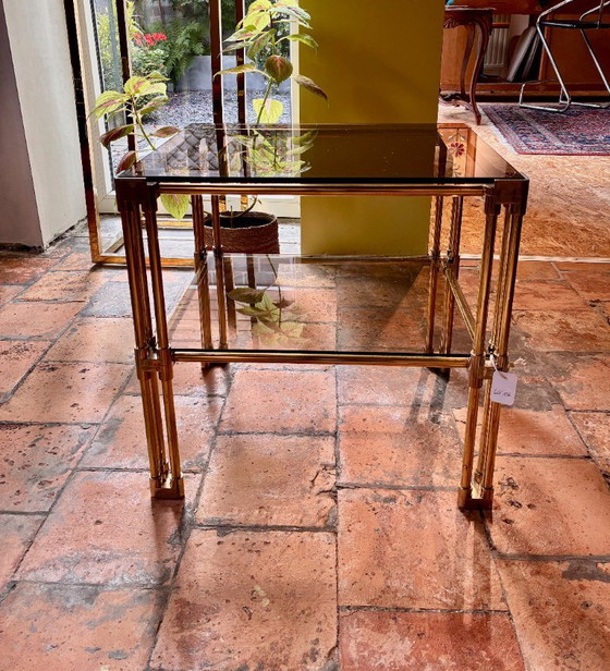 Pair of vintage Hollywood Regency style side tables, in brass and glass, dating from the 1970s. – Metal (photo 5 of 19)