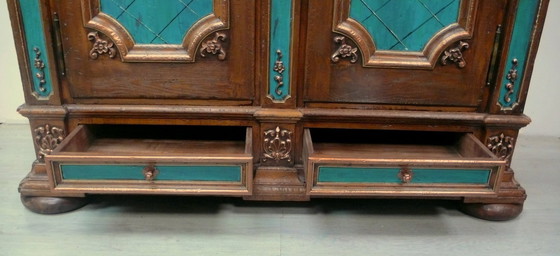 Image 1 of Armoire, meuble de salon, style historicisme XVIIe siècle, chêne massif + turquoise, belle facture