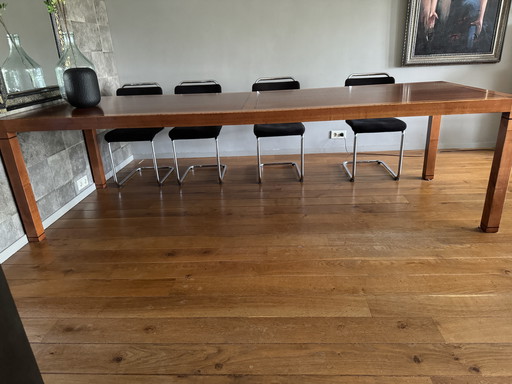 Table de salle à manger