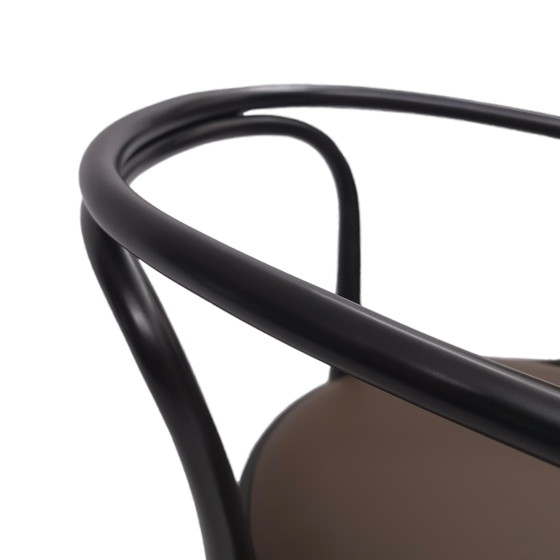 Image 1 of Silla Thonet 209 P con asiento de cuero marrón y madera curvada negra