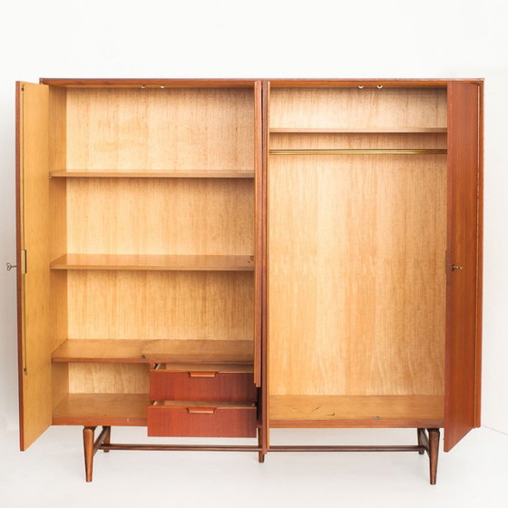 Vintage Scandinavische/Mid Century kledingkast van teakhout, Frankrijk, jaren 60 – Kledingkasten, Wood (photo 6 of 18)