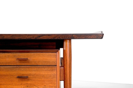 Danish "404" wooden desk by Arne Vodder for Sibast Furniture, Denmark 1960s.