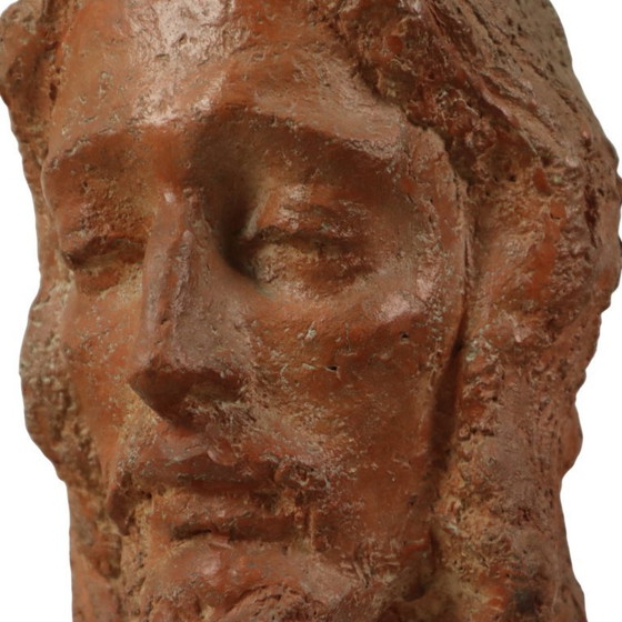 Image 1 of Buste abstrait en terre cuite du Christ