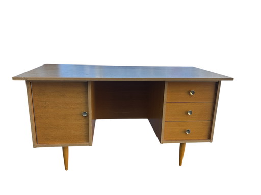 bureau en chêne des années 50
