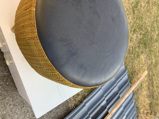 Mid-Century Ottoman, Hongarije, jaren 50 – Hockers en poefs, Mid Century Modern (photo 5 of 6)