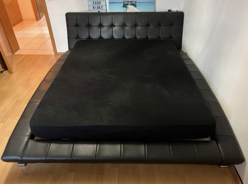 Cama de diseño en piel auténtica (160x200 cm) en color negro – modelo “Lille” / “Royal” – tweepersoonsbedden, Leather, Metal